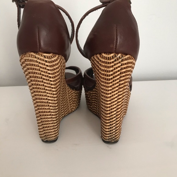 Lightly used brown wedge from Aldo - Picture 3 of 4